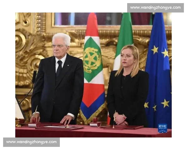 里昂高层震荡：特克斯特辞职，米歇尔 - 康接任首位女性主席