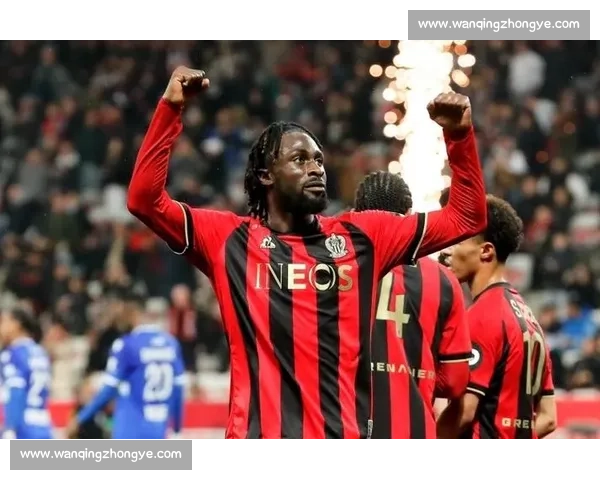 狼队费内巴切竞逐古埃桑德，穆里尼奥 2500 万欧报价遭拒