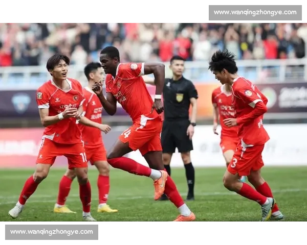 足球与舞蹈的完美碰撞！辽宁铁人啦啦队丝滑转场视频引爆社媒